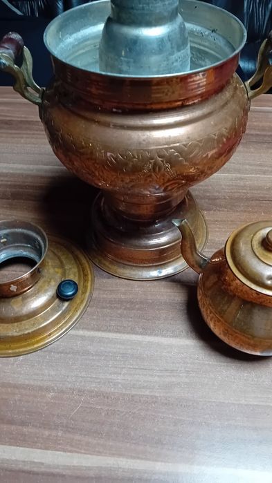 Меден  двоен самовар