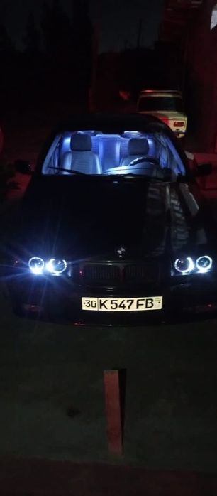 Bmw e 36 mexanika 1.6 motor srochna sotiladi narxi 3200$