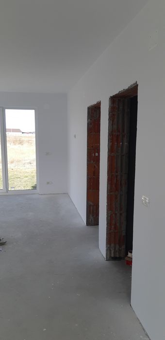 Vând casă Oșorhei