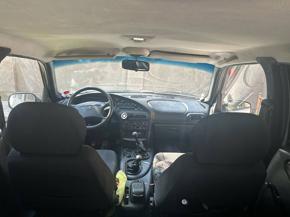 Shevrolet Niva 21 13