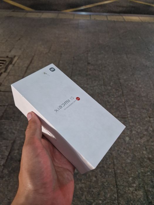 Xiaomi 13 256/8gb