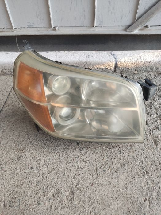 Фара Honda pilot