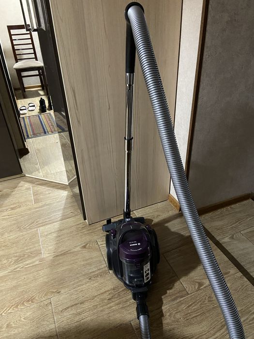 Продается пылесос BOSCH
