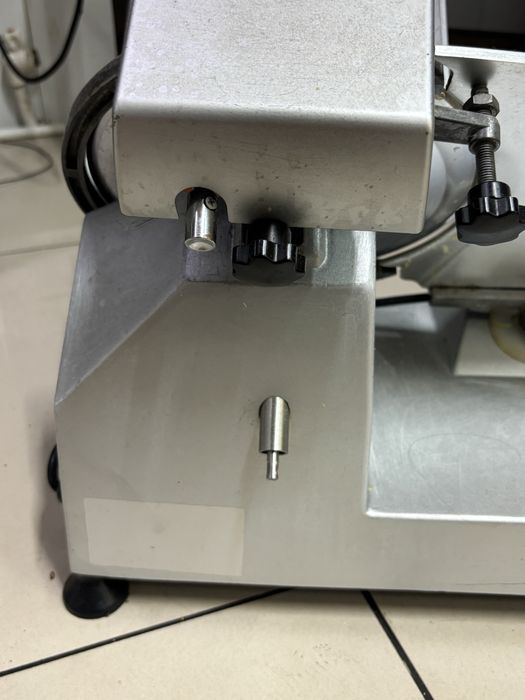 продам слайсер, цега договорная