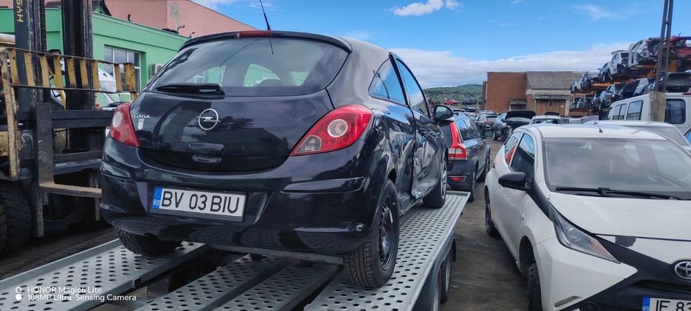 Dezmembrez Opel Corsa - D (2006 - 2011), 1.0 benzina, manual, Z10XEP