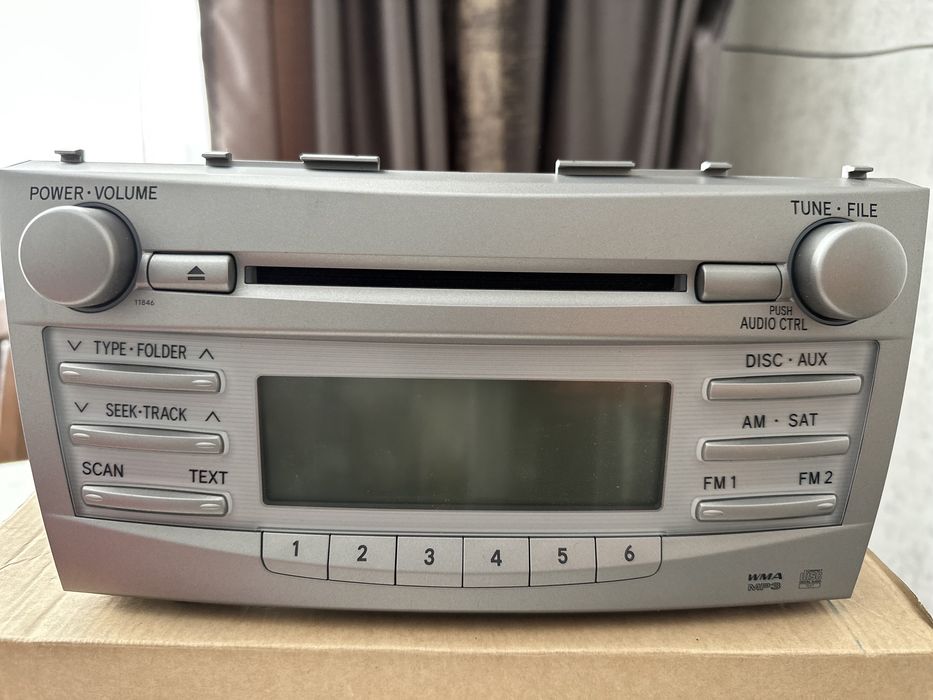 Продам магнитолу от Camry