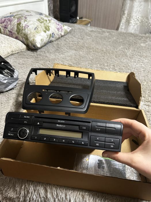 Продам магнитолу