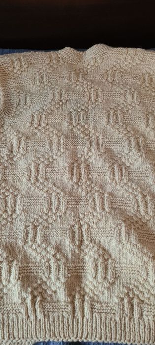 Вълнени елеци Нови