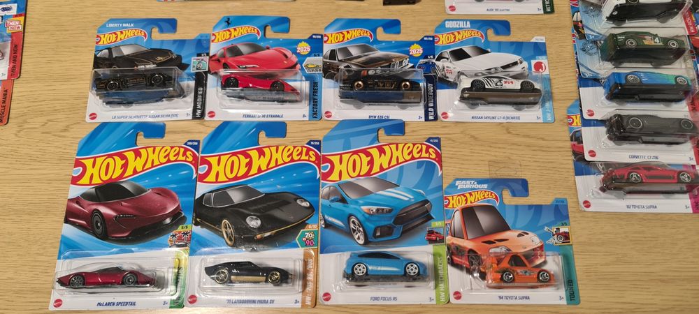 Хотвилс Hotwheels