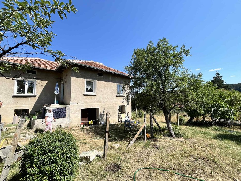 Продава се Къща в с. Ковачевци, Област София-област - 685 кв.м за 112 €/кв.м - Снимка #19