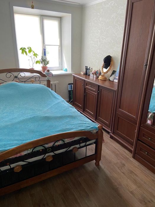 Продам 3 - ую квартиру