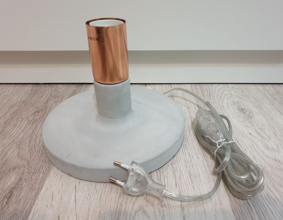 Lampa minimalista Watt & Veke ciment cupru 40W, Linda