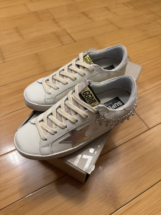 Vand Adidasi golden goose