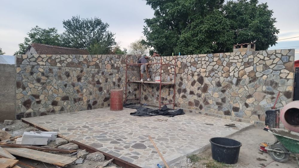 Piatra naturala la comanda și echipa montaj