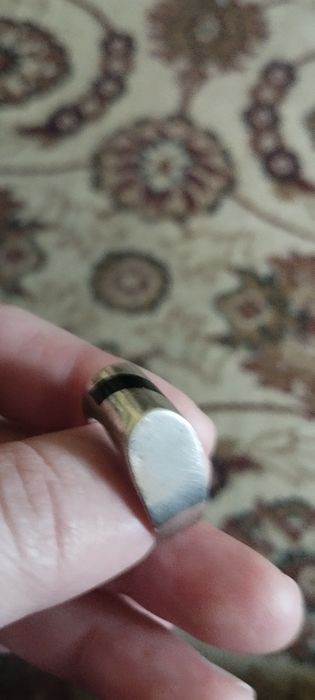 Гумис жузик сатылады