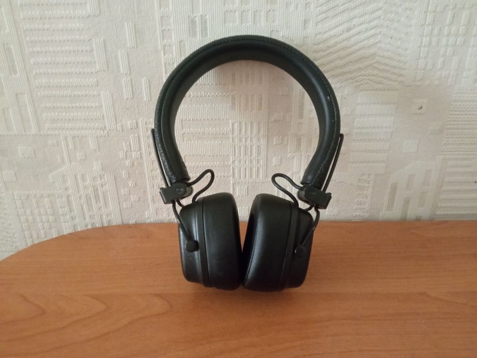 Продам наушники Marshall Major