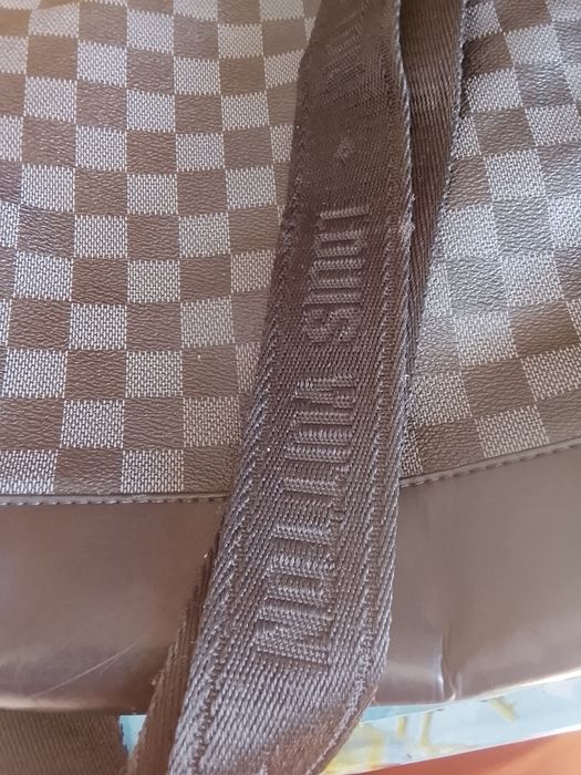 LOUIS VUITTON pentru moda