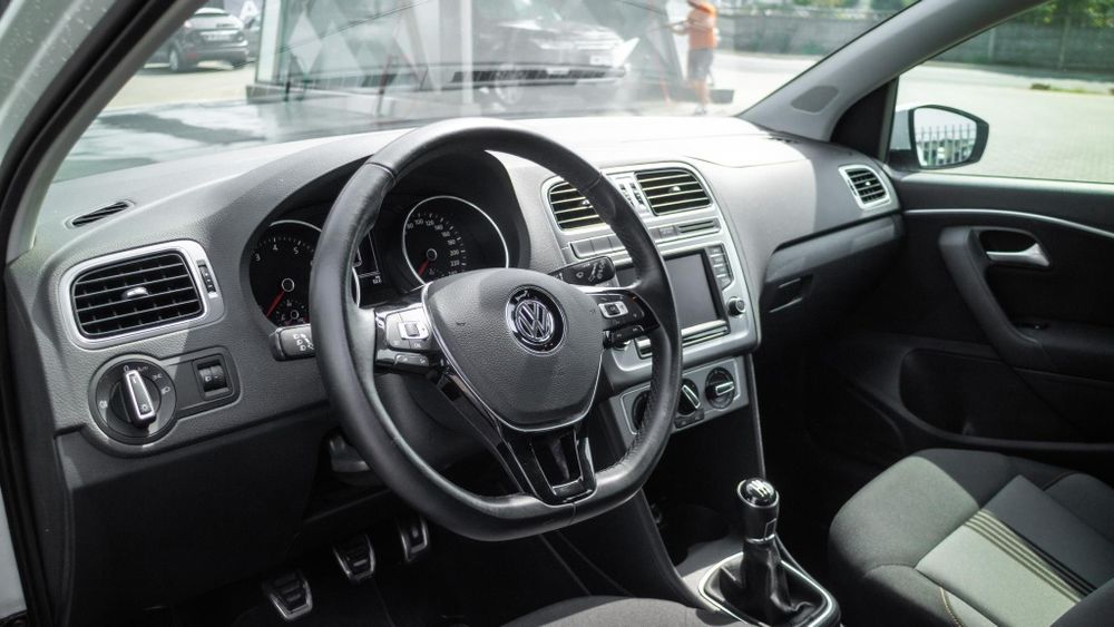 Vand Volkswagen Polo All Star 2016 1.0 benzina  euro 6 45.000km reali