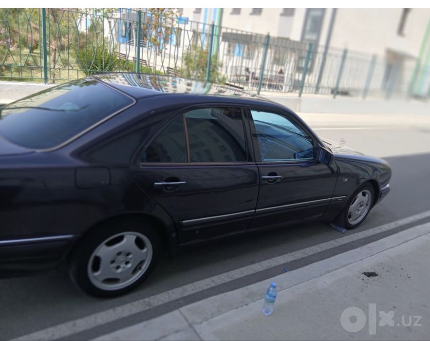 Мерседес Е класс в 210 кузове