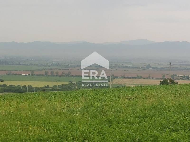 ЕРА ТЕРА продава парцел в с. Лозен, с площ 16897кв.м.