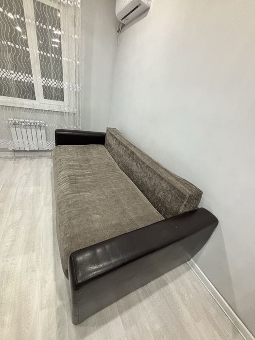 Продам раскладной диван 2метра