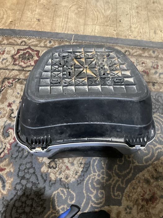 Продам б/у багажник для мопеда