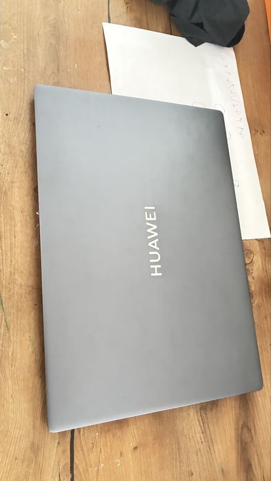 Продам ноутбук Huawei
