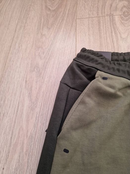 Страхотно мъжко спортно долнище NIKE размер S M L XL