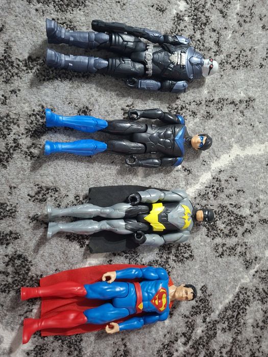 Eroi de jucarie pentru copii