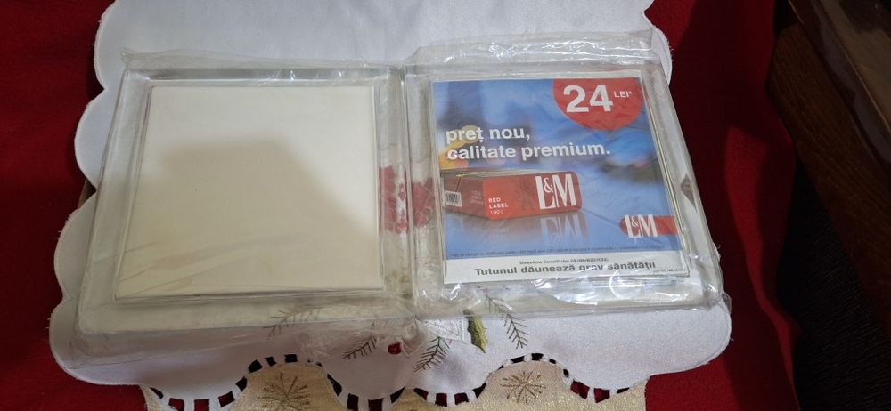 Tavițe de sticla pt dat rest