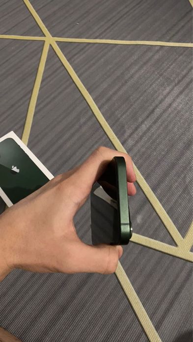 Айфон 13 без гарантий