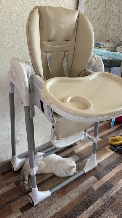 Стул для кормления