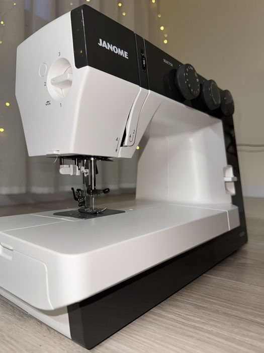 Швейная машина Janome 1522 DG