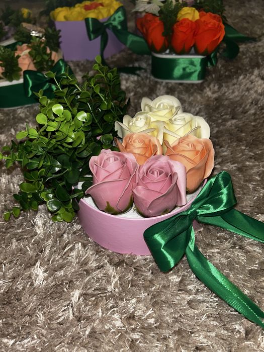 Flori de săpun create cu grijă pentru momente speciale!