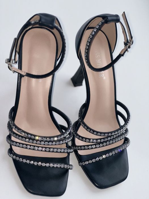 Туфли черные классика