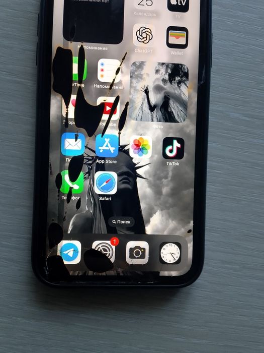 iPhone 11 рабочий