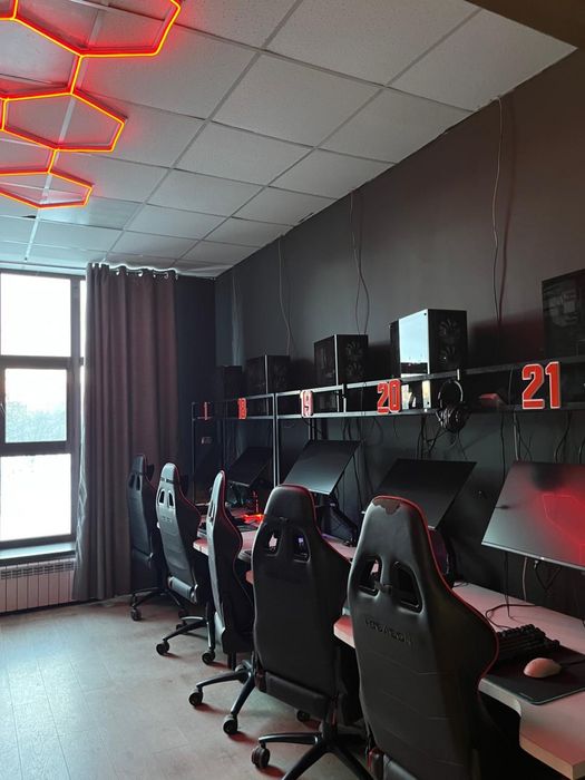 Продам компютерный клуб