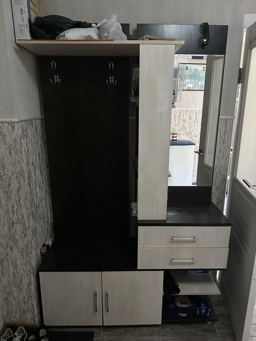 Продам мебель для прихожей, торг есть!