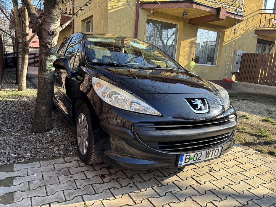 Vanzare Peugeot 207 , 1,4 benzina, manuala , 2010
