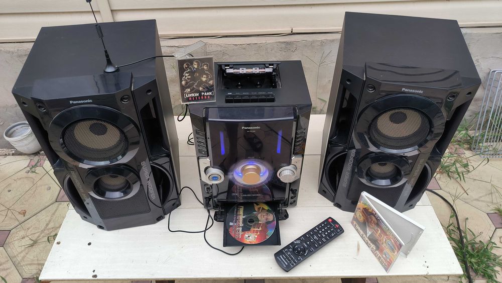 Продам музыкальный центр Panasonic.