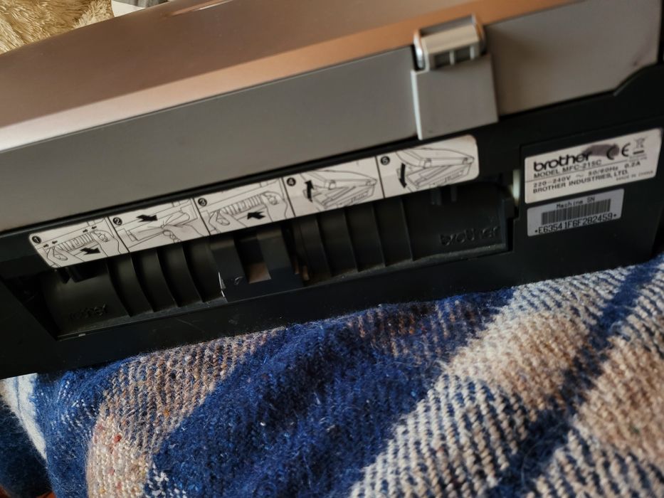 Imprimanta Brother MFC-215C