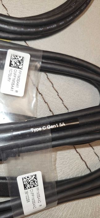 Cablu USB C cu USB C Noi 35 lei