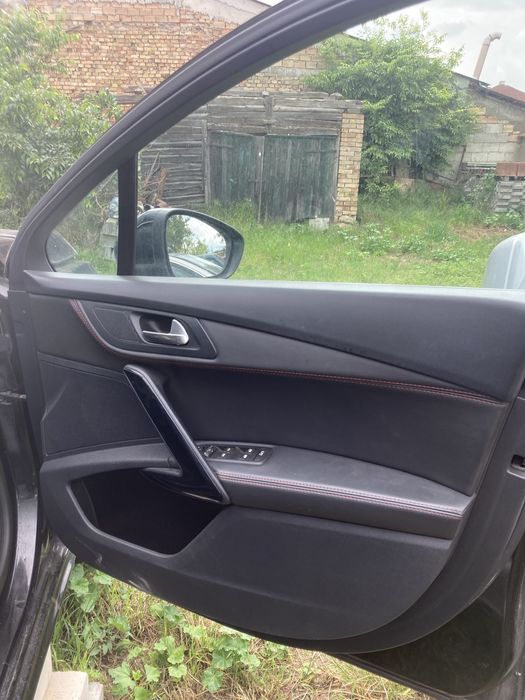 Кожен салон тапети  Пежо 508 GT 2015