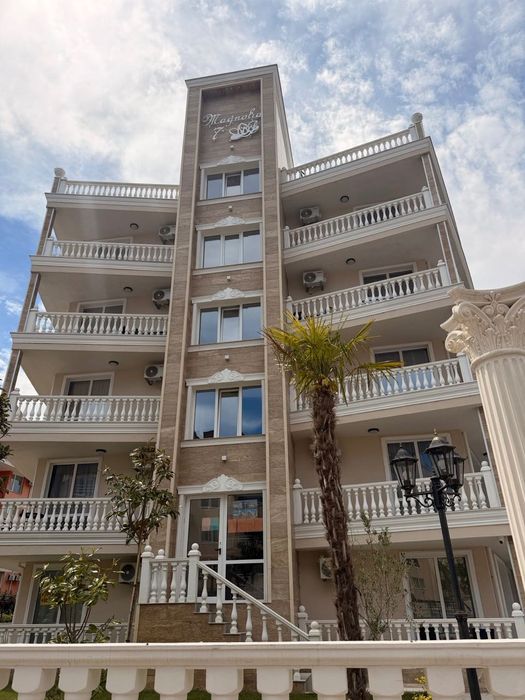 Стилен апартамент Magnolia Coast Residence, Sunny Beach
