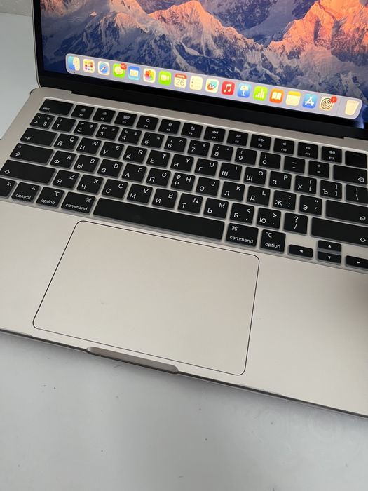Macbook air M4, 2025, 16/256