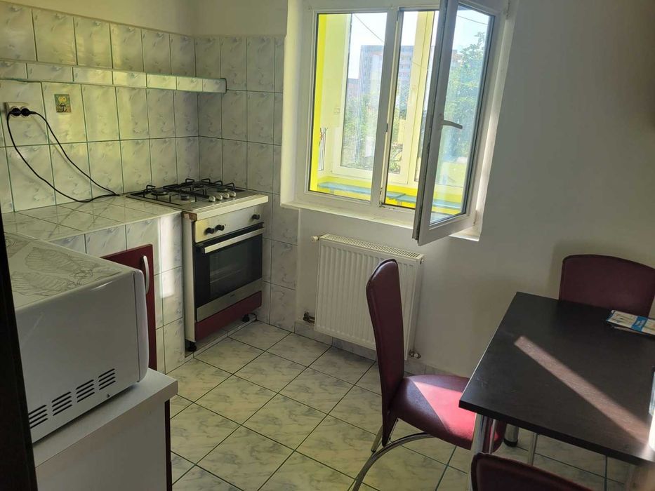 Proprietar ofer spre inchiriere ap cu 3 camere — fotografia 3