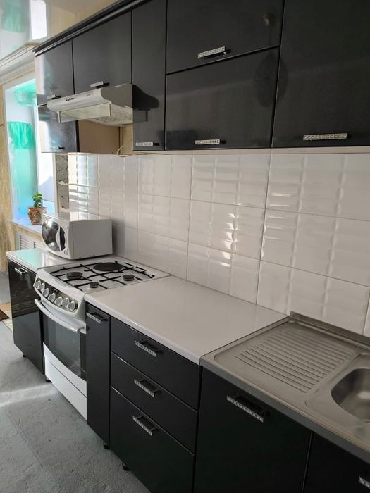 Продам кухонный гарнитур