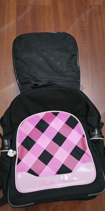 Рюкзак школьный для девочки  Fila