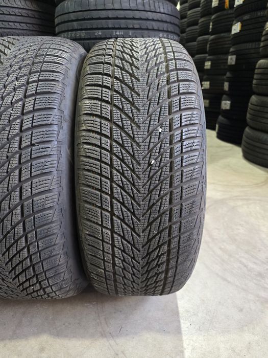255/45/20 GOODYEAR 4бр
