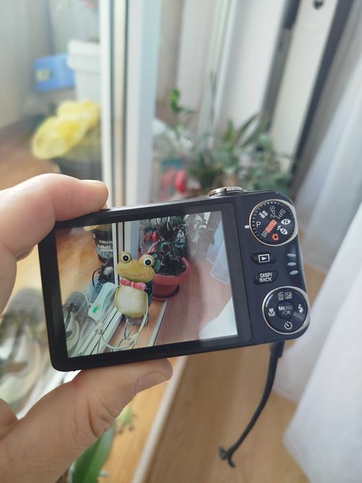 Camera foto/video  digitala Fujifilm FinePix 14 Megapixel poze vintage Functionala